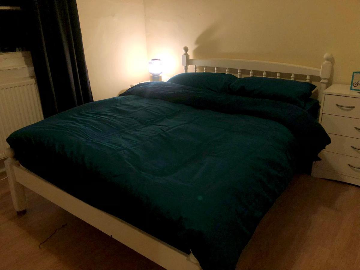 Private Room In Highgate Лондон Экстерьер фото